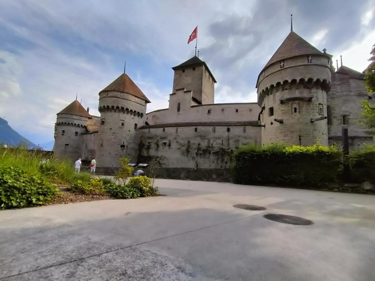 Aparthotel Castle View Veytaux Exteriér fotografie